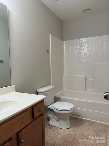 13655 Calloway Glen Drive, Charlotte, NC 28273