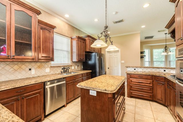 19819 County Road 684a, Sweeny, TX 77480