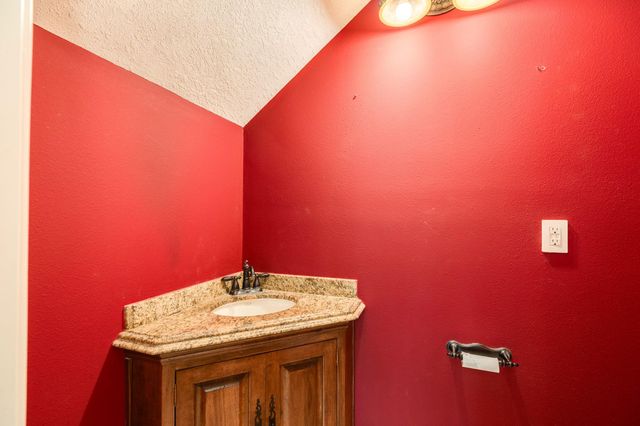 19819 County Road 684a, Sweeny, TX 77480