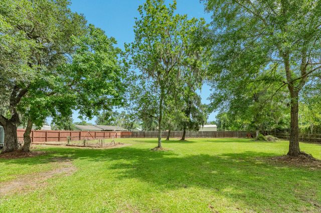 19819 County Road 684a, Sweeny, TX 77480