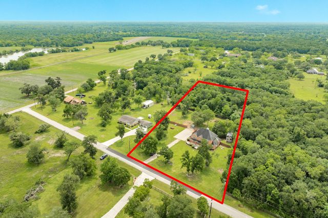 19819 County Road 684a, Sweeny, TX 77480