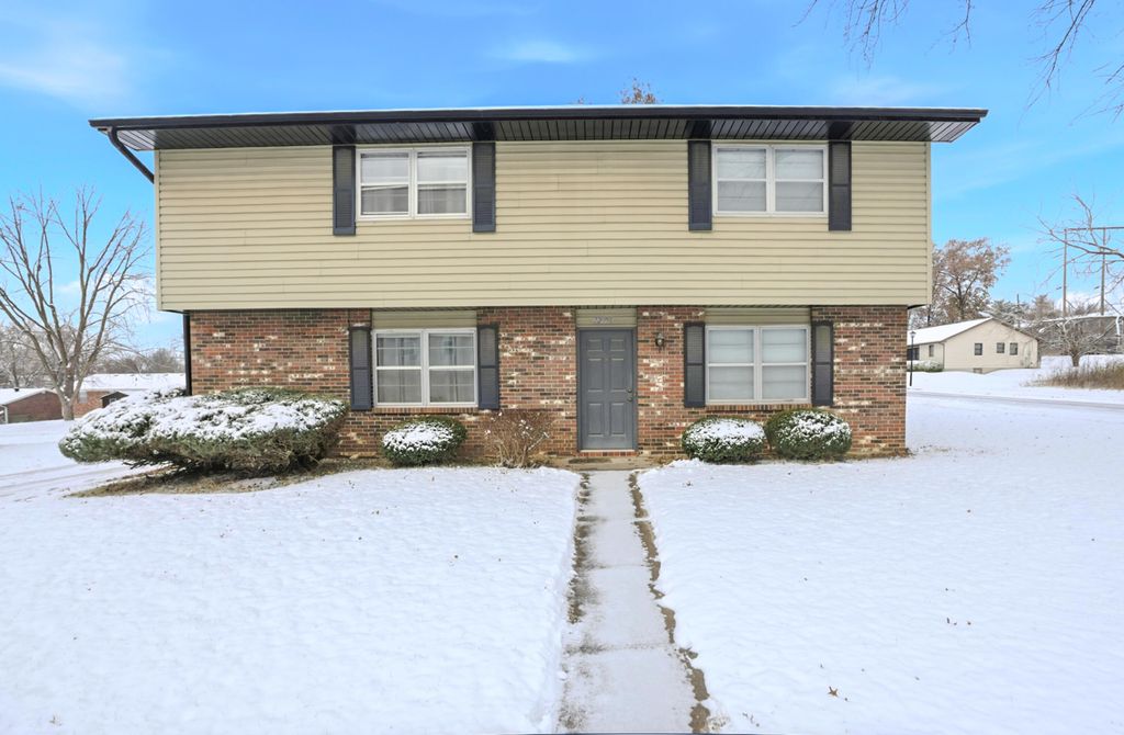 2205 WARWICK ST UNIT A & B, Columbia, MO 65202