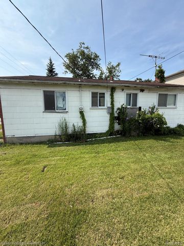 30714 Grandview Avenue, Westland, MI 48186