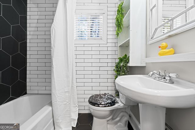 394 6th Street NE 2, Atlanta, GA 30308