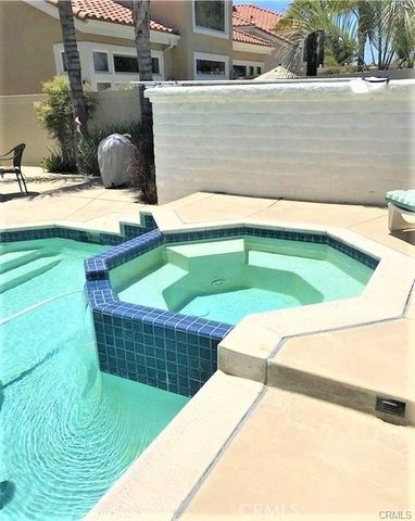 45233 Camino Monzon, Temecula, CA 92592