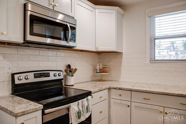 3826 Southern Avenue, Fairfax, OH 45227
