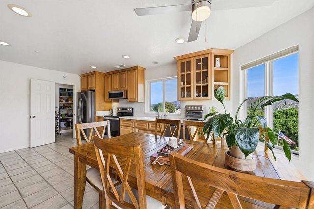 15730 Rainbird, Ramona, CA 92065