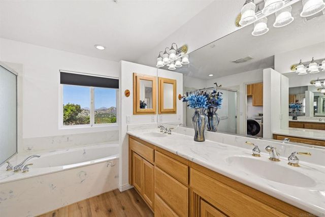 15730 Rainbird, Ramona, CA 92065