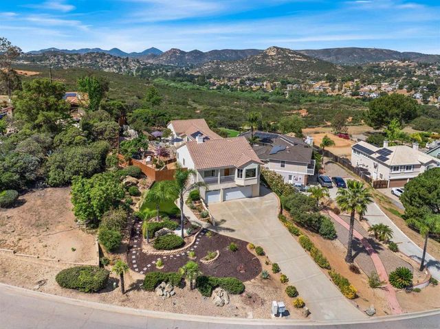 15730 Rainbird, Ramona, CA 92065