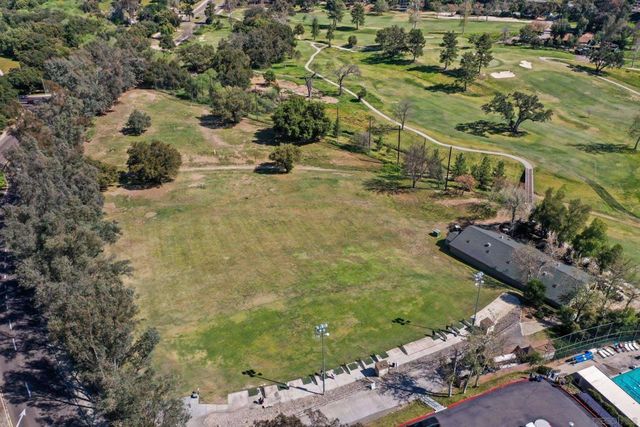 15730 Rainbird, Ramona, CA 92065