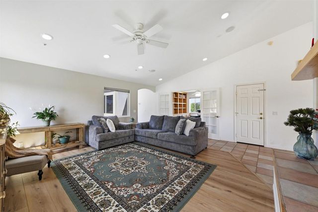 15730 Rainbird, Ramona, CA 92065