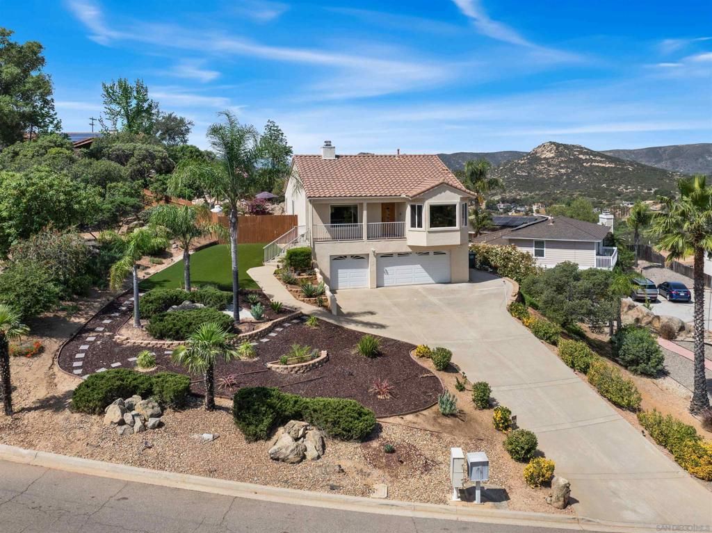 15730 Rainbird, Ramona, CA 92065