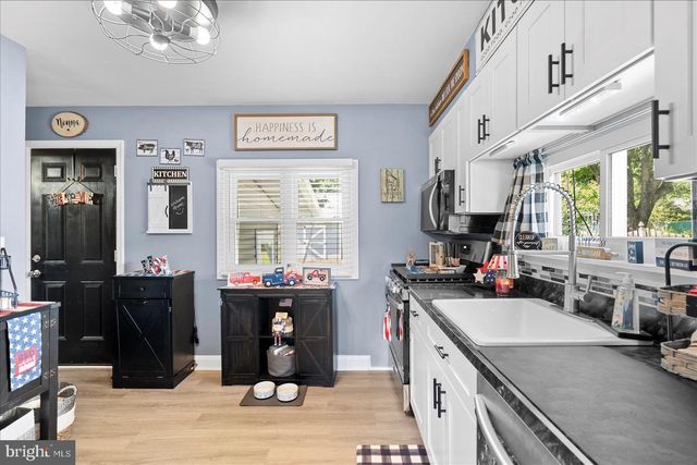 2827 ERIE AVE, Baltimore, MD 21234