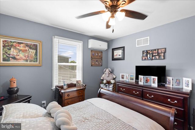 2827 ERIE AVE, Baltimore, MD 21234