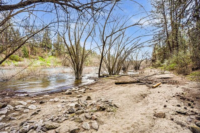 1606 N River Vista St, Spokane, WA 99224