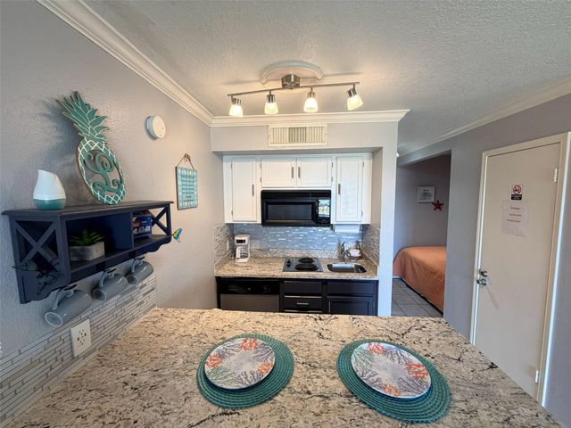 6300 Seawall Boulevard 9315, Galveston, TX 77551