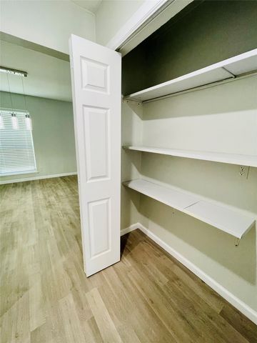 1517 west spring creek Parkway, Plano, TX 75023
