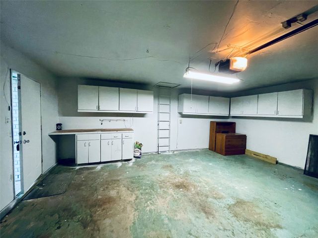 1517 west spring creek Parkway, Plano, TX 75023