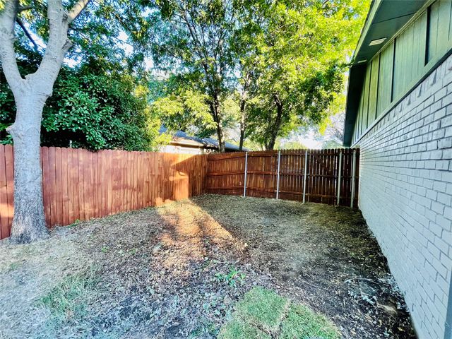 1517 west spring creek Parkway, Plano, TX 75023