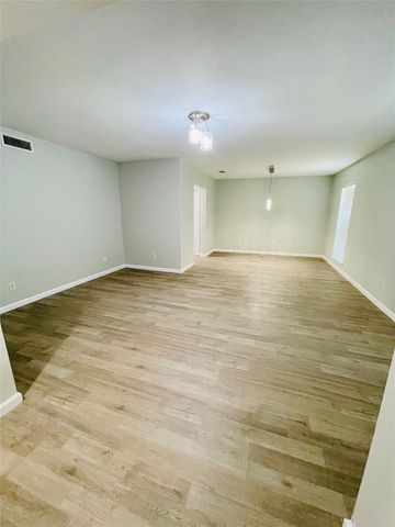 1517 west spring creek Parkway, Plano, TX 75023