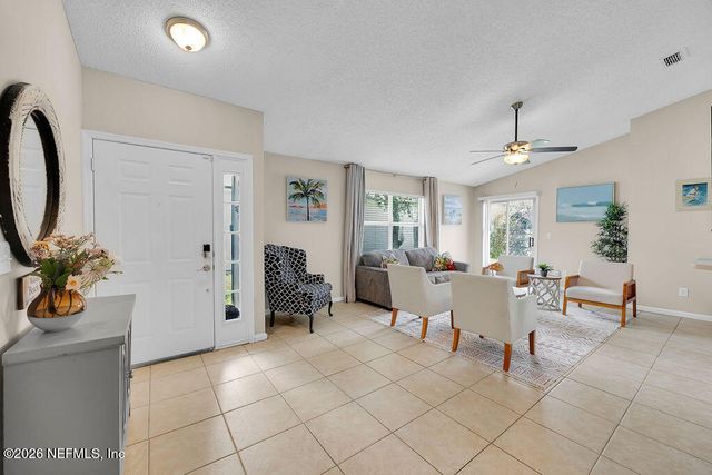 905 GAVAGAN Road, Jacksonville, FL 32233