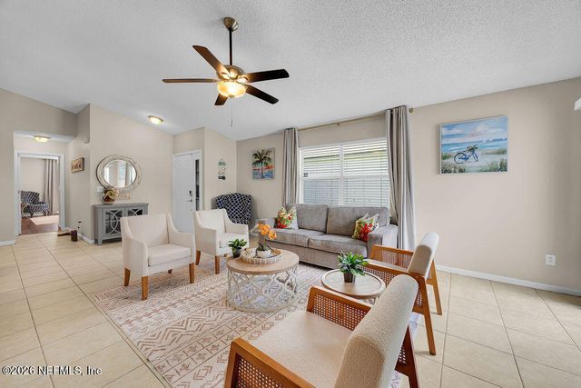905 GAVAGAN Road, Jacksonville, FL 32233