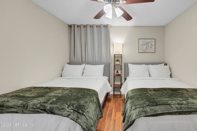 905 GAVAGAN Road, Jacksonville, FL 32233