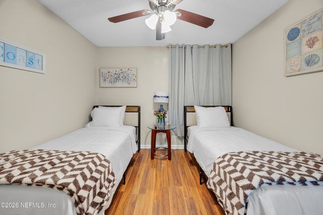 905 GAVAGAN Road, Jacksonville, FL 32233