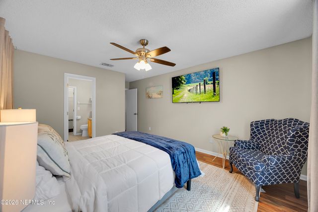 905 GAVAGAN Road, Jacksonville, FL 32233