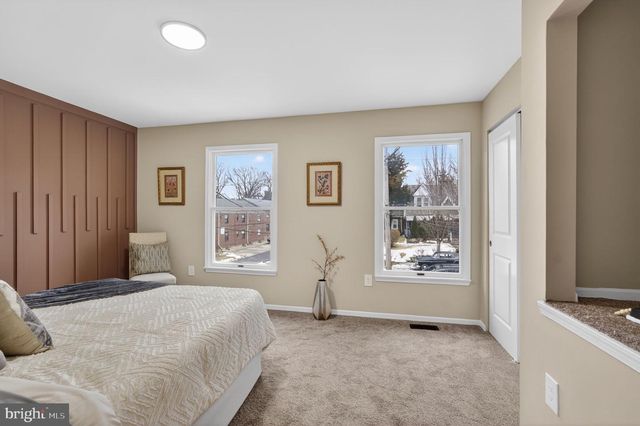 457 E VERNON RD, Philadelphia, PA 19119