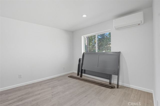 7960 Tampa, Reseda, CA 91335