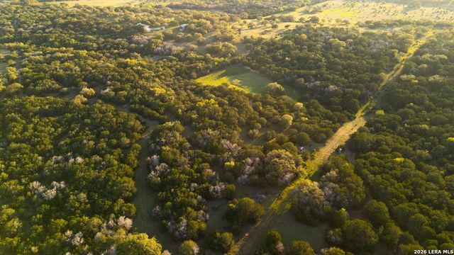 3584 Privilege Creek Road, Bandera, TX 78063