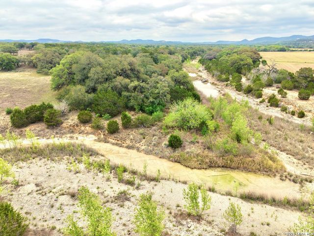 3584 Privilege Creek Road, Bandera, TX 78063