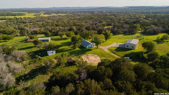 3584 Privilege Creek Road, Bandera, TX 78063
