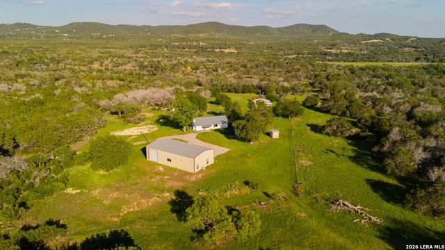 3584 Privilege Creek Road, Bandera, TX 78063