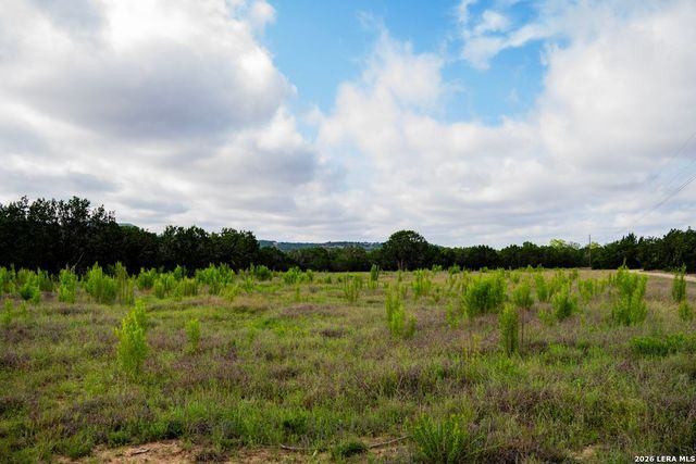 3584 Privilege Creek Road, Bandera, TX 78063
