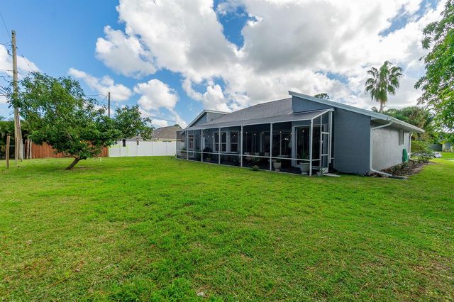 1211 SW Porter Road, Port St. Lucie, FL 34953