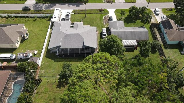 1211 SW Porter Road, Port St. Lucie, FL 34953