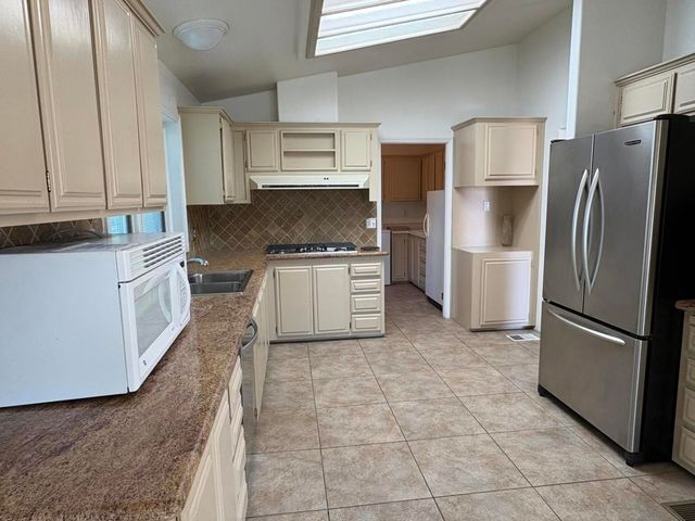 73278 Palm Greens Parkway, Palm Desert, CA 92260