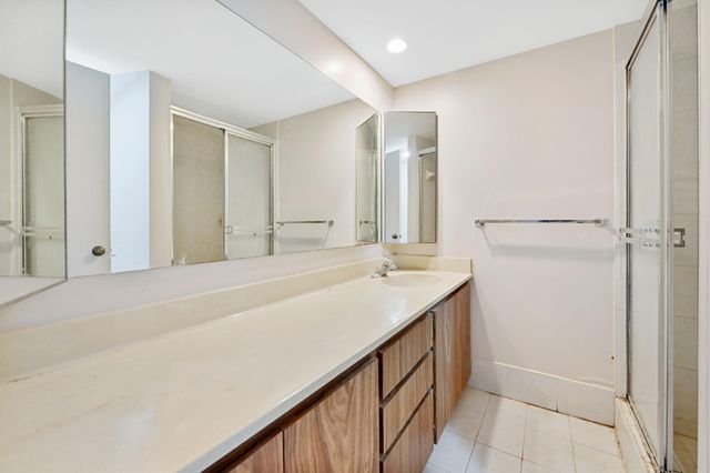 1731 17th Way, West Palm Beach, FL 33407