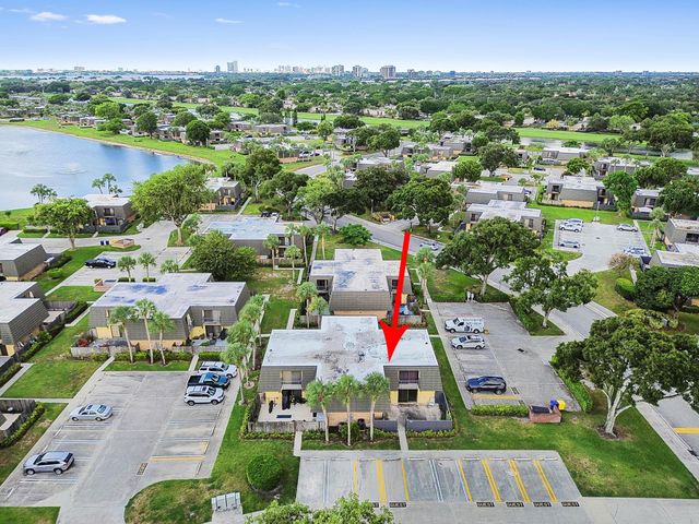 1731 17th Way, West Palm Beach, FL 33407
