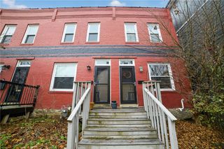 5822 Bryant St, Highland Park, PA 15206