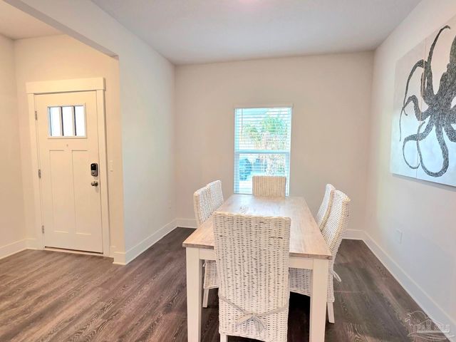 7904 Sweet Retreat Ln, Pensacola, FL 32507