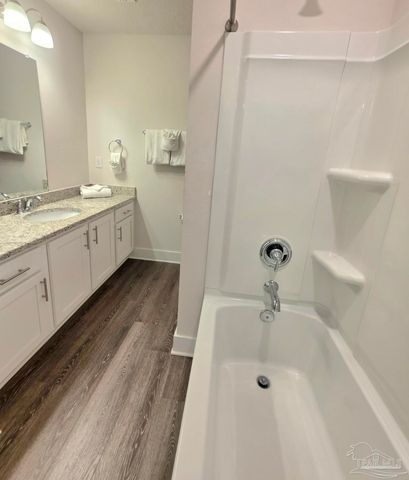 7904 Sweet Retreat Ln, Pensacola, FL 32507