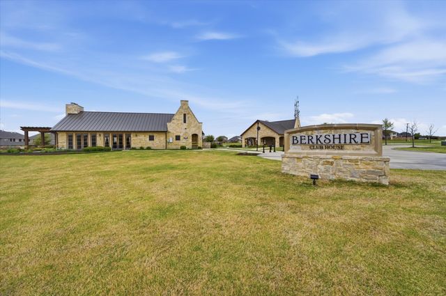 408 Acton Avenue, Fort Worth, TX 76131