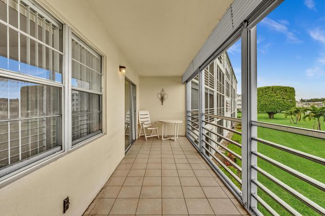 2066 Exeter D, Boca Raton, FL 33434