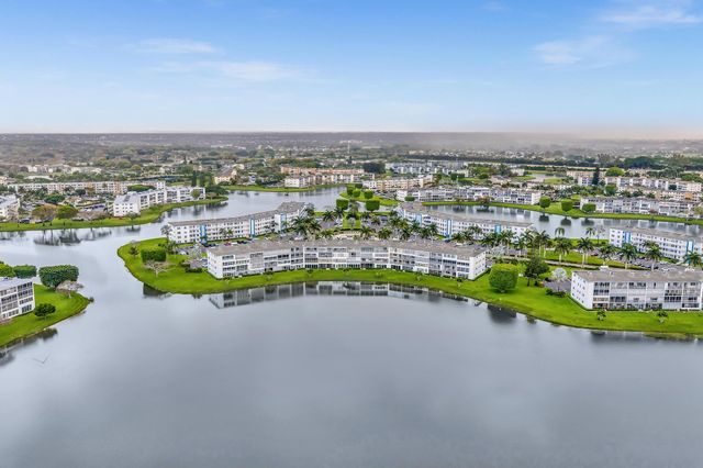 2066 Exeter D, Boca Raton, FL 33434