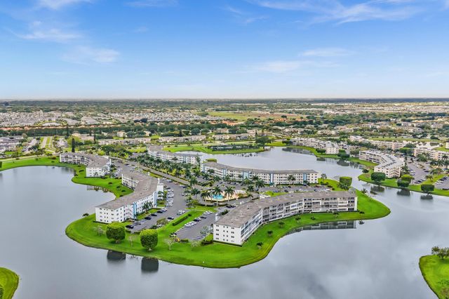 2066 Exeter D, Boca Raton, FL 33434