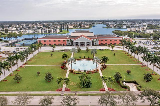 2066 Exeter D, Boca Raton, FL 33434