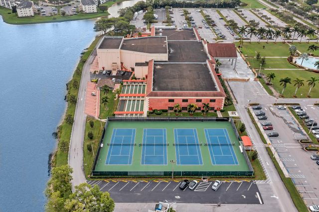 2066 Exeter D, Boca Raton, FL 33434